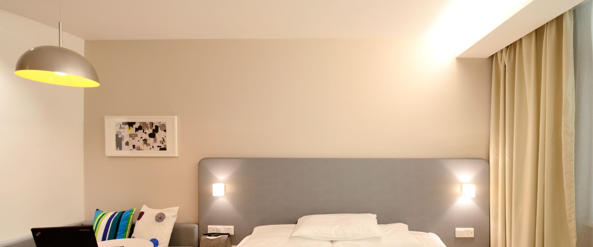 Image of Spacious Suburb Apartment 3