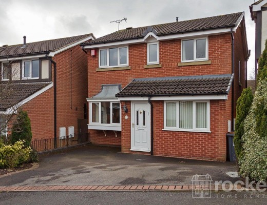 4-Bed House in Eddisbury Drive