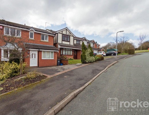 4-Bed House in Eddisbury Drive