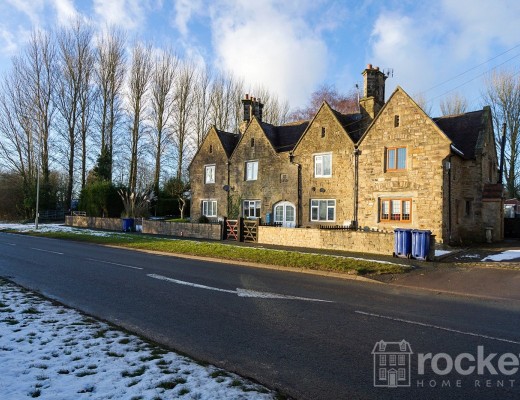 2-Bed House in Boggs Cottage