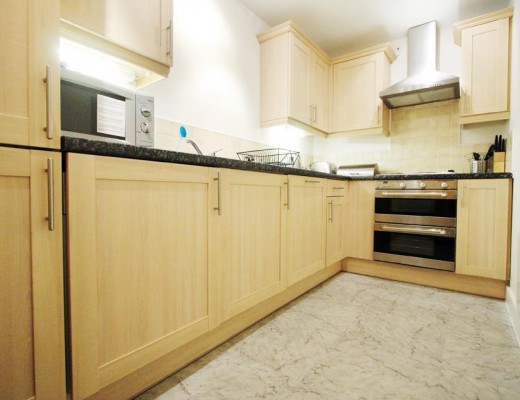 2-Bed Flat in Windsor Court