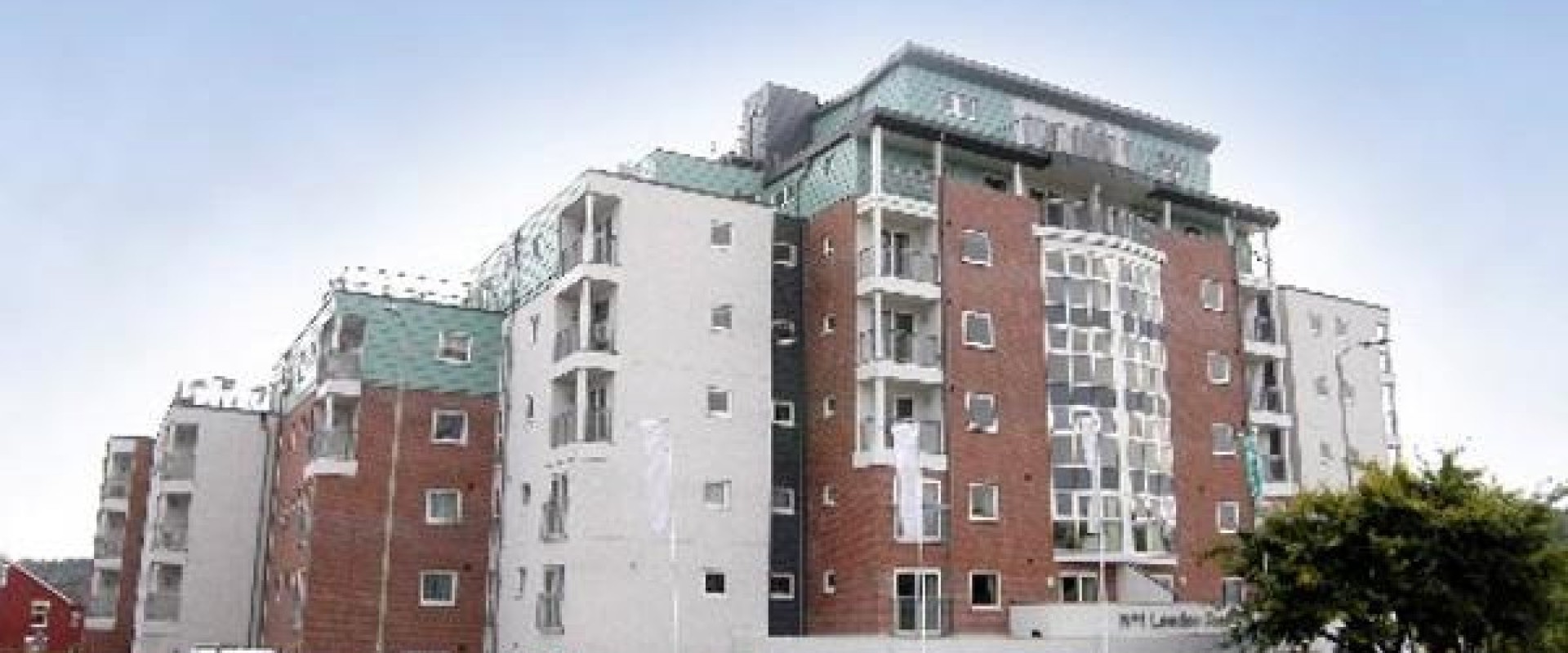 Image of 2-Bed Flat in Tower Court