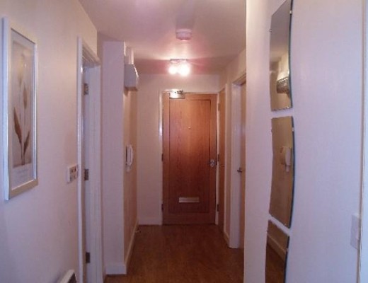 2-Bed Flat in Tower Court