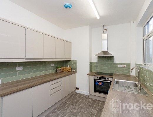 2-Bed House in Oriel Street