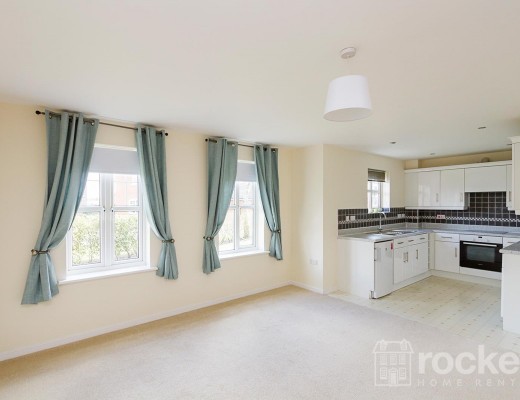 2-Bed Flat in St Georges Court