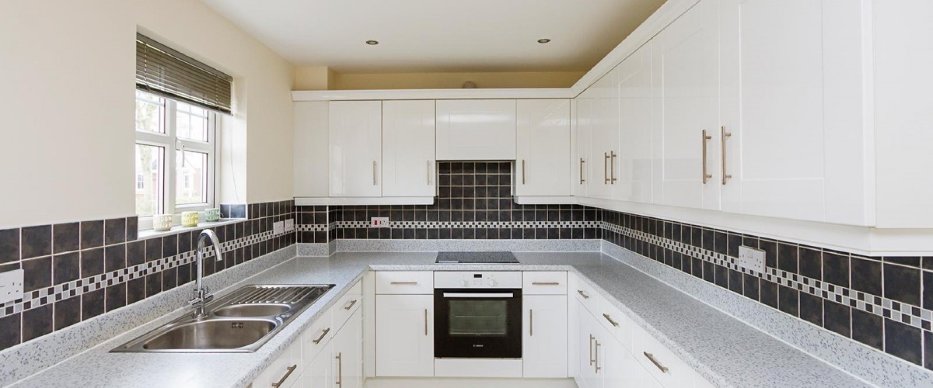 Image of 2-Bed Flat in St Georges Court