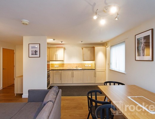 1-Bed Flat in Trinity Court