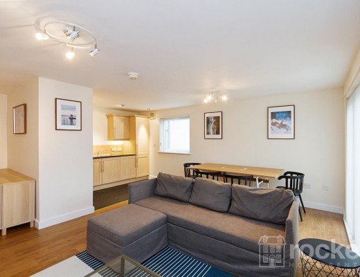 1-Bed Flat in Trinity Court