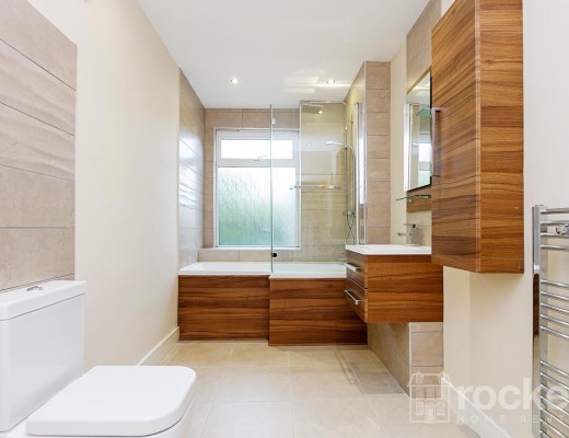 2-Bed House in Warwick Street