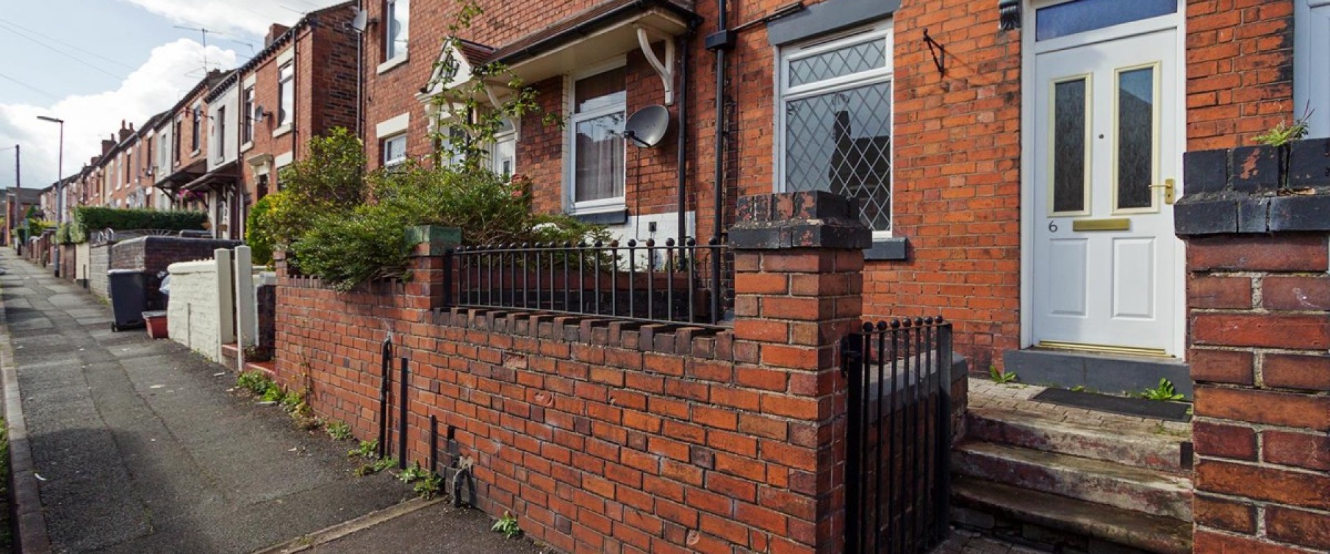Image of 2-Bed House in Warwick Street
